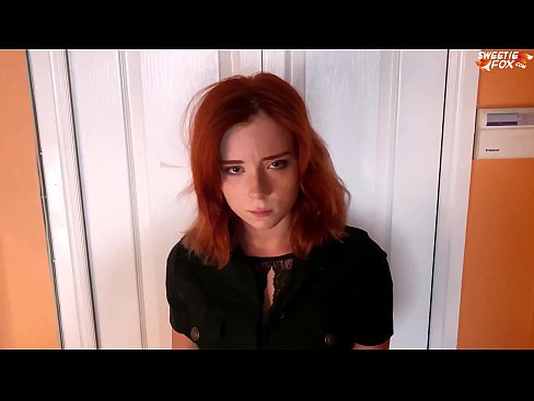 ❤️ Ochranka potrestala krásnou ženu za krádež v obchodě - sperma v ústech ☑ Super porno u nás ❤